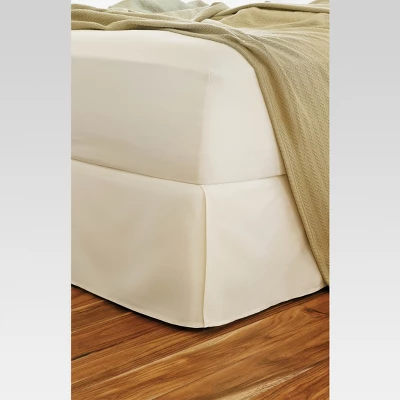 Wrinkle-Resistant Bed Skirt - Threshold 2 Wrinkle-Resistant Bed Skirt - Threshold - Image 2