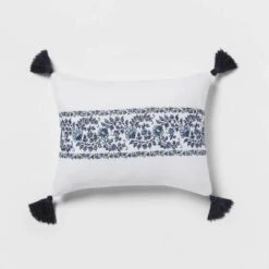 5pc Block Print With Border Comforter Bedding Set White/Blue - Threshold™ 12 5pc Block Print With Border Comforter Bedding Set White/Blue - Threshold™ -Threshold GUEST f100c0ae 2d47 4f69 94e7 d7e58377c49a